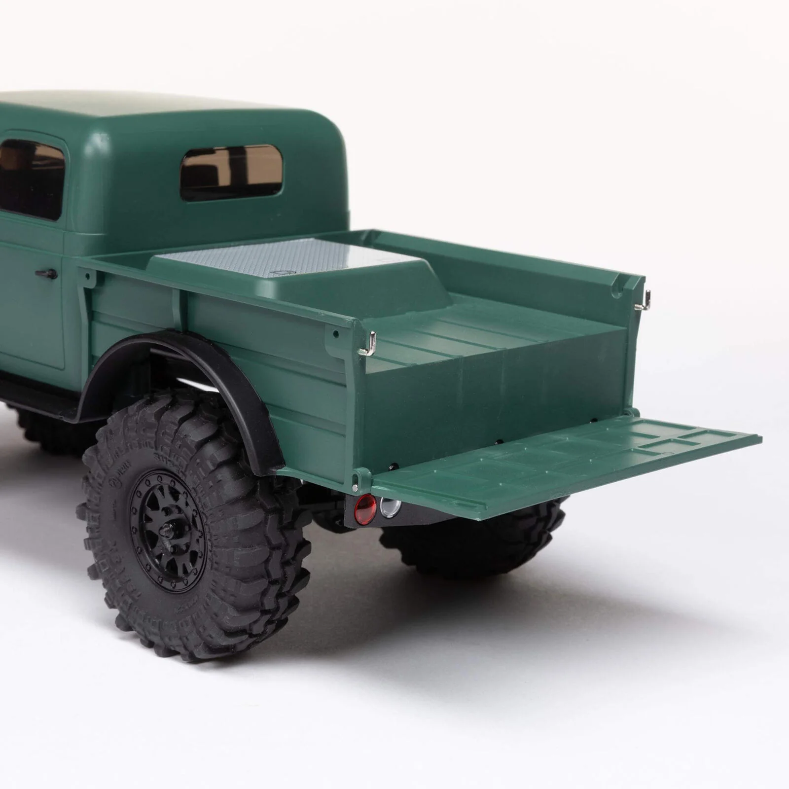 Axial SCX24 Dodge Power Wagon 4WD Rock Crawler RTR AXI00007 - Image 14