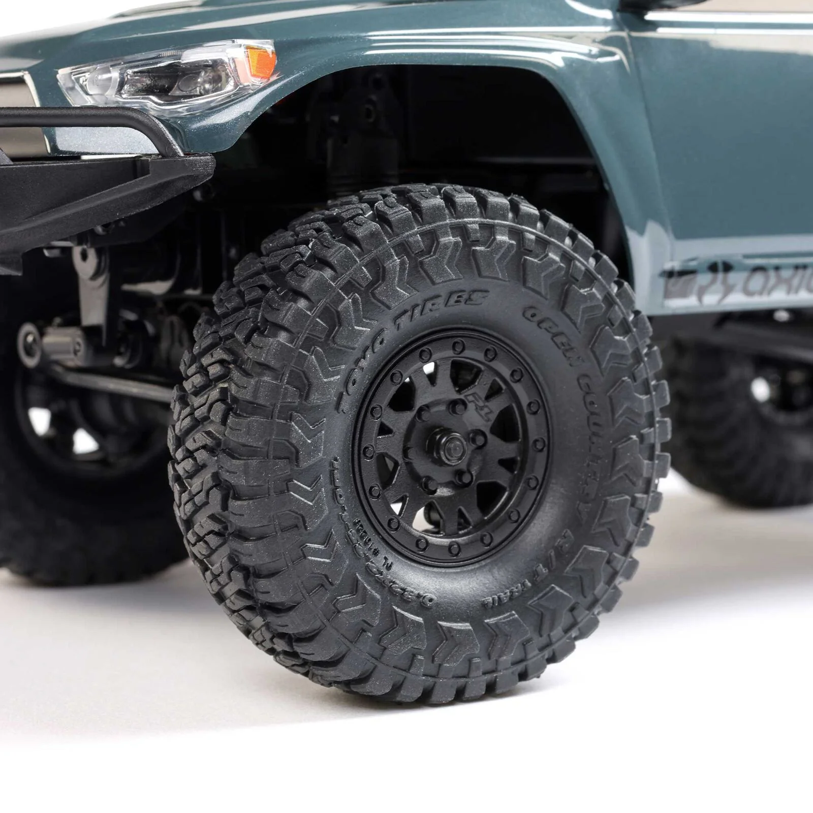 Axial SCX24 Toyota 4Runner 4X4 Rock Crawler RTR AXI-2035 - Image 23