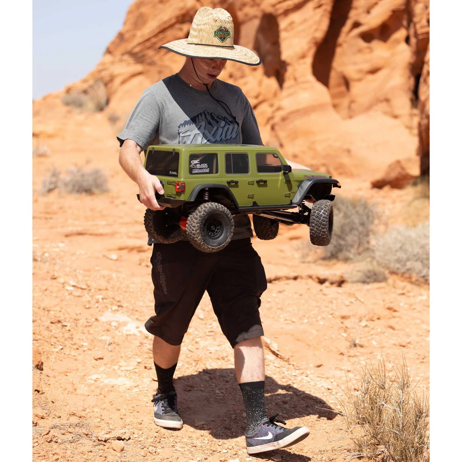 Axial SCX6 Jeep JLU Wrangler 4WD RTR AXI05000 - Image 16