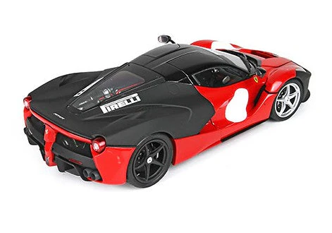 BBR Models Diecast Ferrari Laferrari Prototype Test Rouge et Noir 1/18 BBR182236 - Image 3