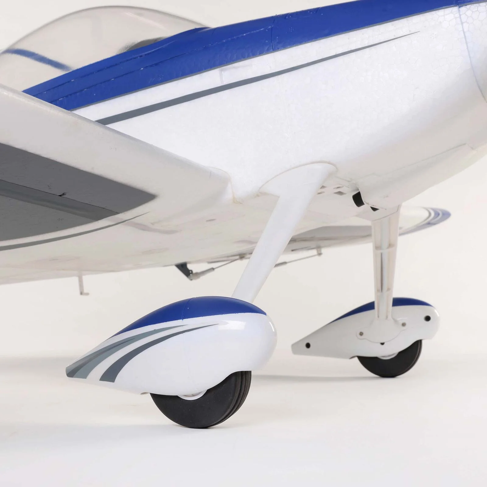 E-Flite RV-7 1.1m BNF Basic AX3X EFL01850 - Image 4