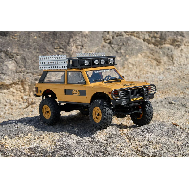FMS Scale Range Rover 1st gen Camel Trophy FCX24M 4WD 1/24 RTR FMS12481RTR-YL - Image 4