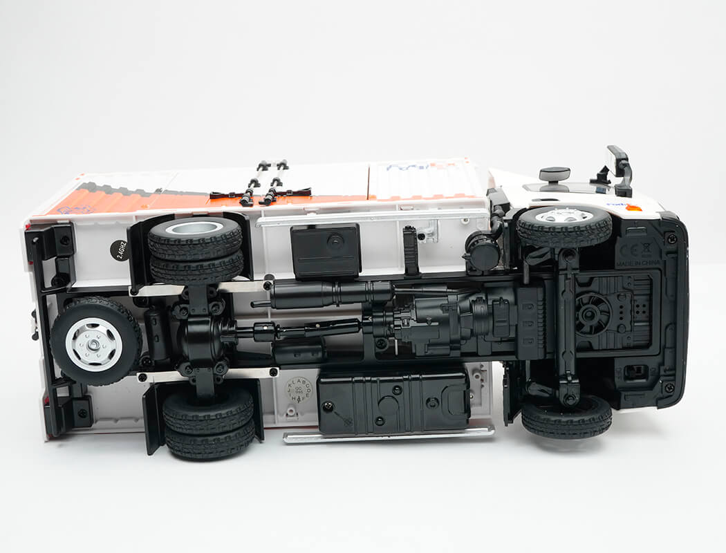 Huina Camion de livraison 13 Voies 1/18 RTR CY1524 - Image 5
