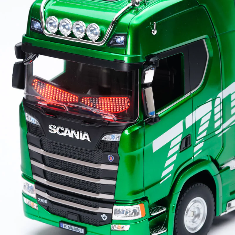 Huina Led Demon Eyes Camion Scania CY1501-01
