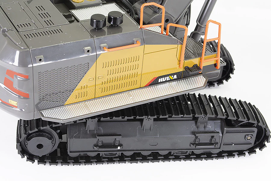 Huina Pelleteuse RC 1/14 2.4ghz RTR CY1592 - Image 7