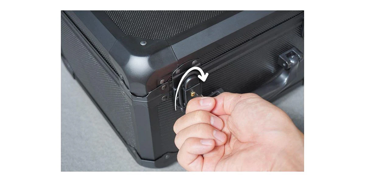Koswork Valise Alu V2 pour Radio Sanwa M17 KOS32302-M17 - Image 4