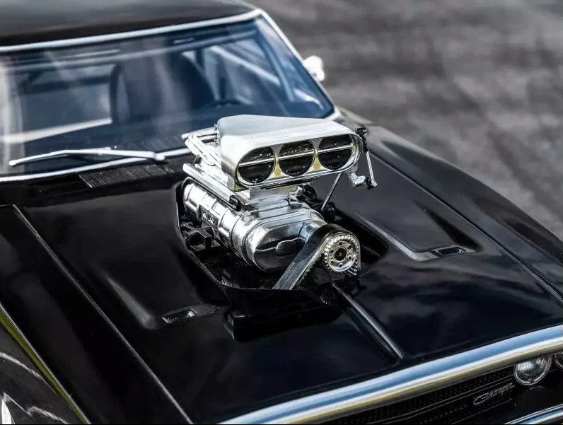 Kyosho Diecast Dodge Charger R/T 1970 Fast & Furious 1/12 KSR12008A - Image 11
