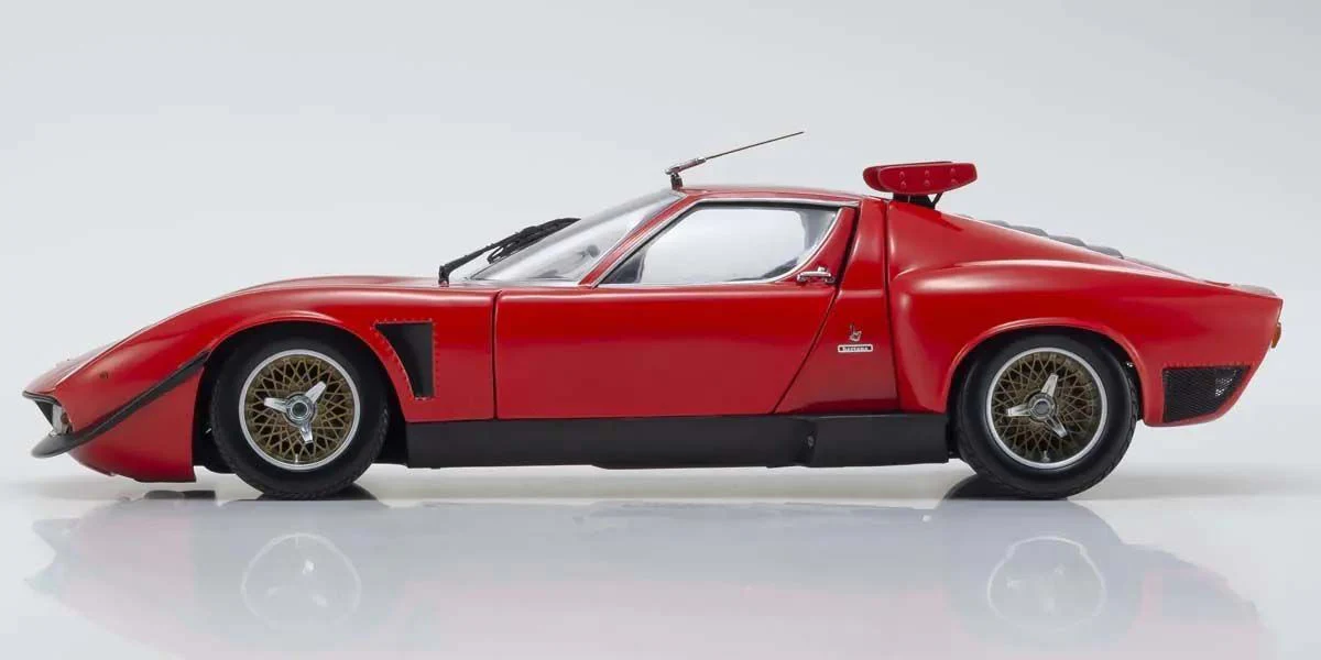 Kyosho Diecast Lamborghini Miura SVR 1970 Rouge 1/18 KS08319RBK - Image 4