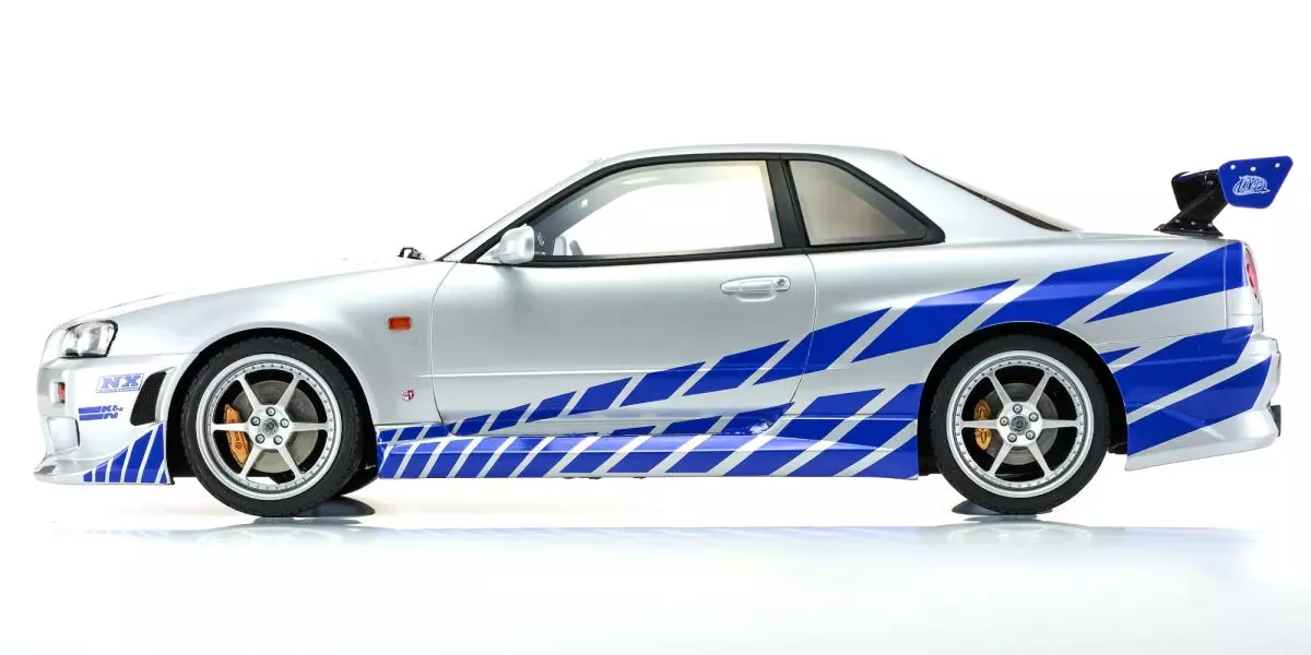 Kyosho Diecast Nissan Skyline R34 GT-R 2001 Fast & Furious 1/12 KSR12007A - Image 3