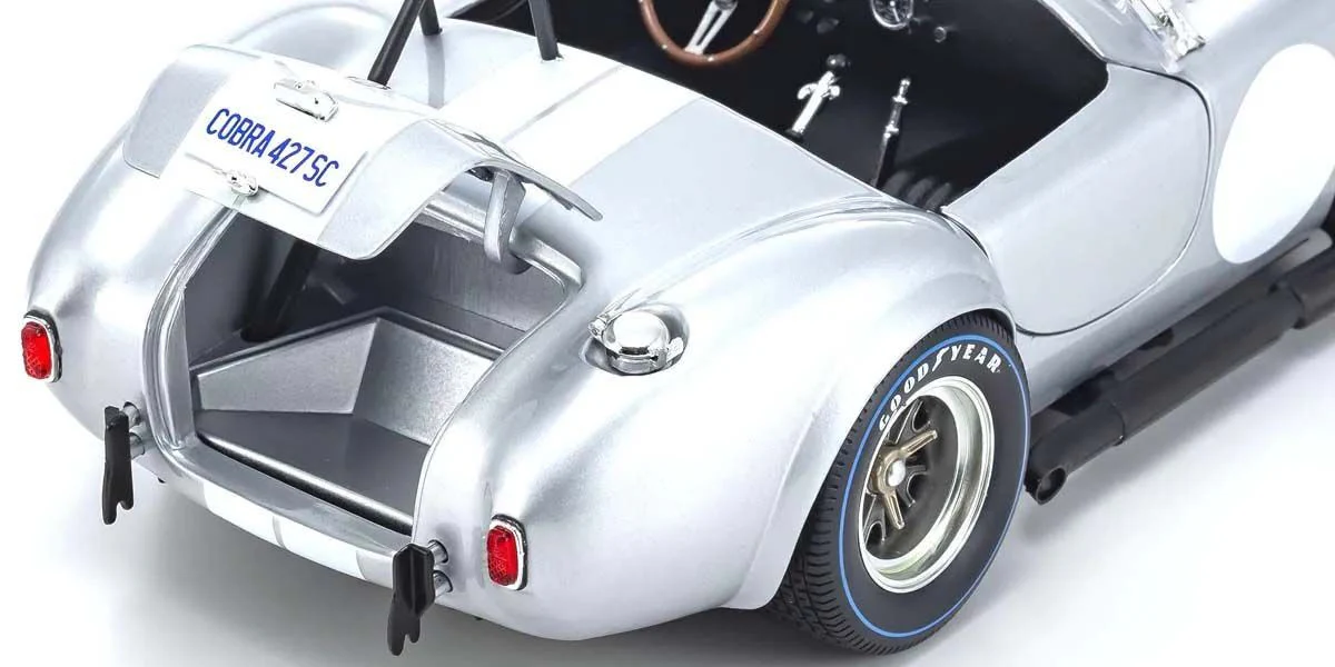 Kyosho Diecast Shelby Cobra 427 S/C Spider 1962 Argent 1/18 KS08047S - Image 7