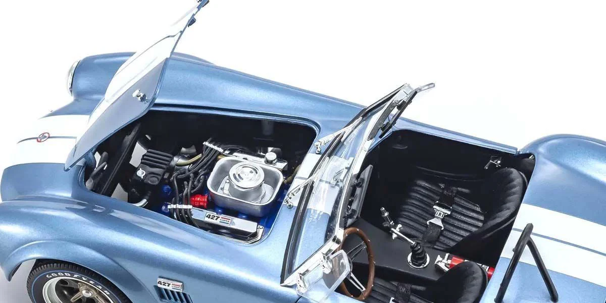 Kyosho Diecast Shelby Cobra 427 S/C Spider 1962 Bleu Clair 1/18 KS08048SBL - Image 7