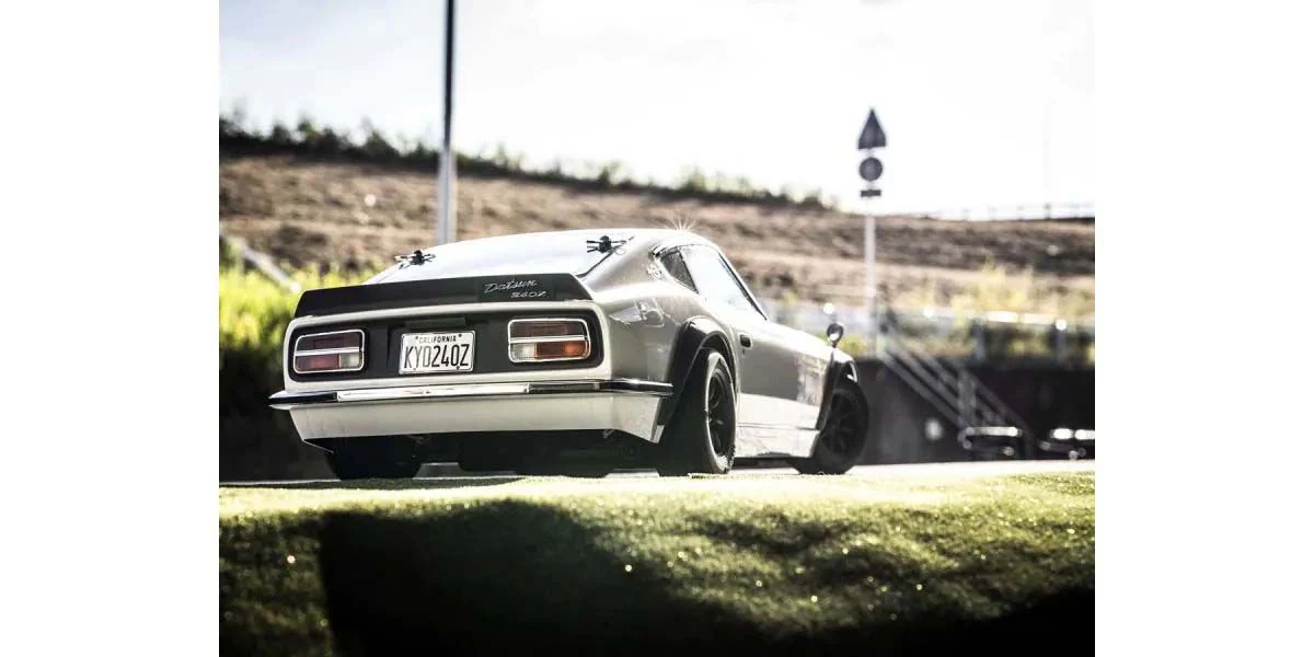 Kyosho Fazer MK2 Readyset Datsun 240Z 1971 Tuned 34427T1B - Image 8