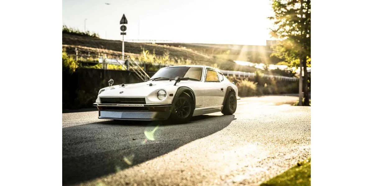 Kyosho Fazer MK2 Readyset Datsun 240Z 1971 Tuned 34427T1B - Image 9