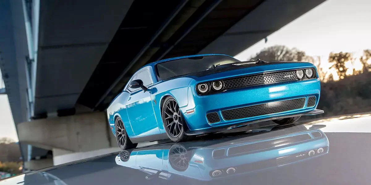 Kyosho Fazer MK2 Readyset Dodge Challenger SRT 2015 Bleu RTR 34415T2C - Image 9