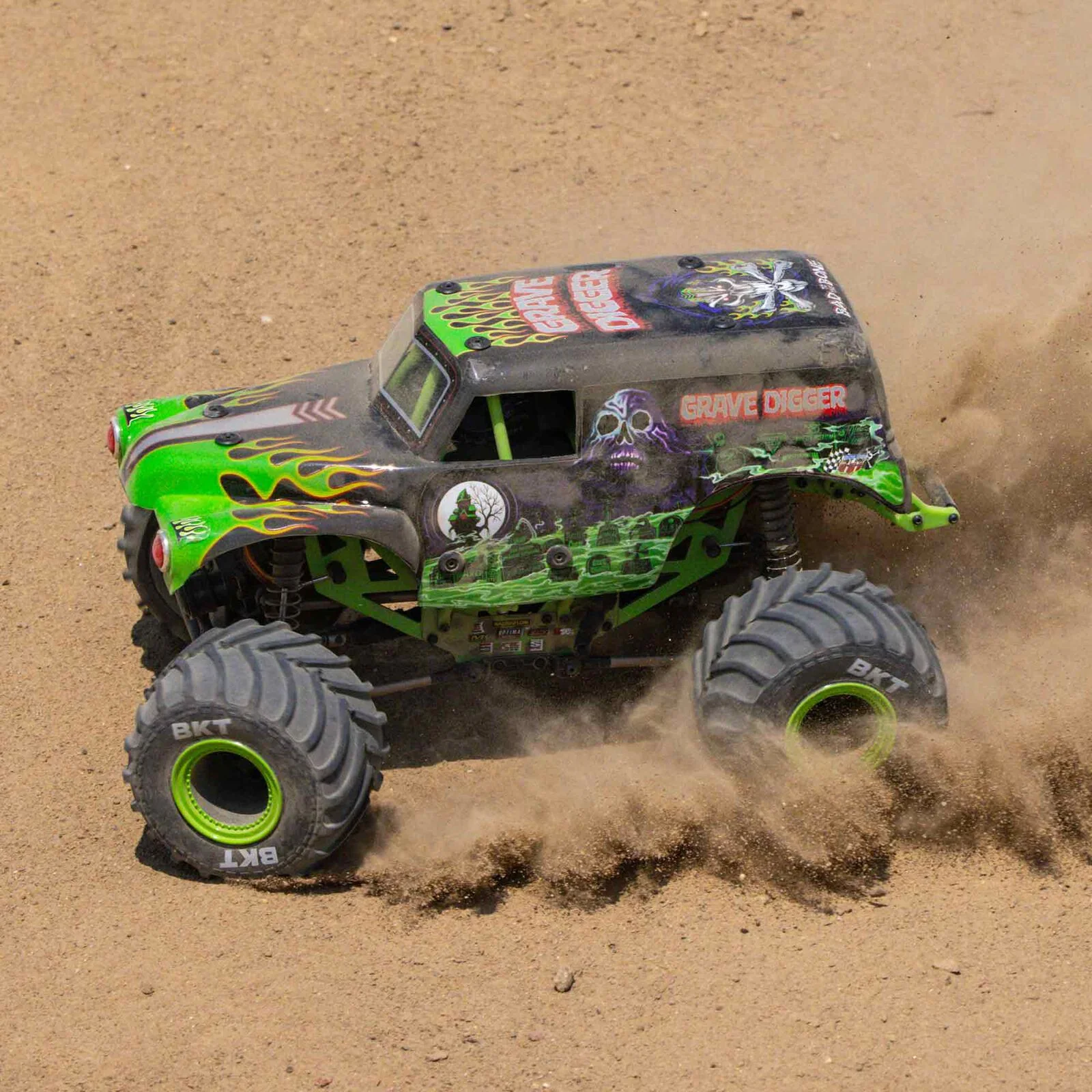 Losi Mini LMT Monster Truck Grave Digger 4WD RTR LOS01026T1 - Image 16