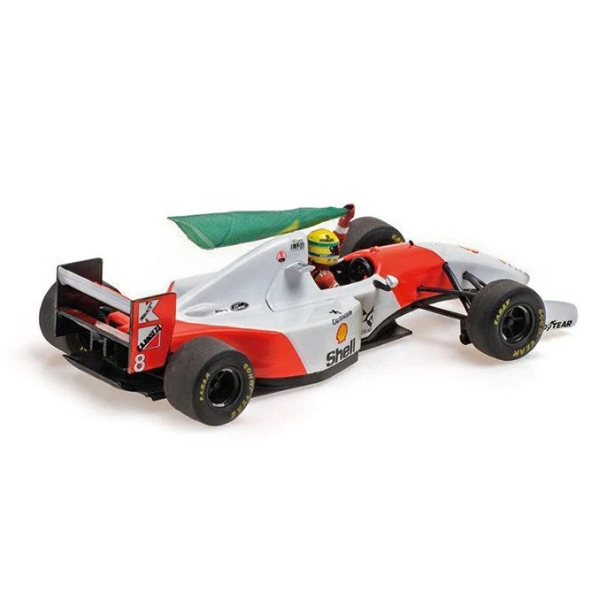 MiniChamps McLaren Ford MP4/8 Dirty version with flag Ayrton Senna F1 Winner Australie 1993 540933308 - Image 2
