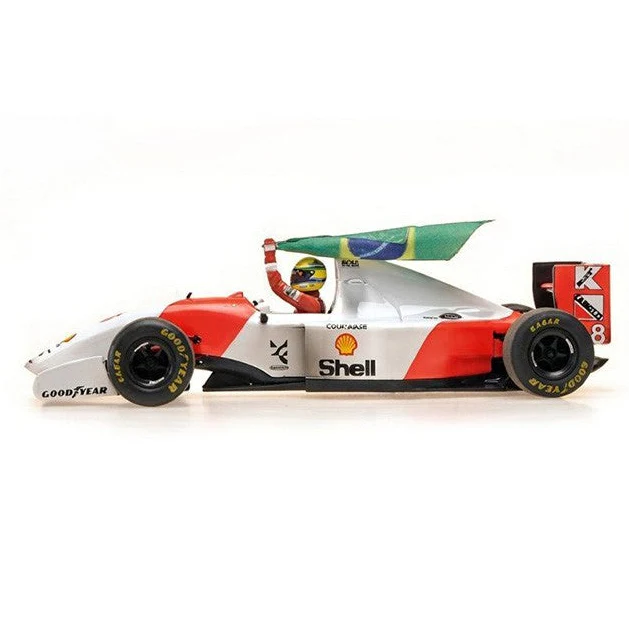 MiniChamps McLaren Ford MP4/8 Dirty version with flag Ayrton Senna F1 Winner Australie 1993 540933308 - Image 3