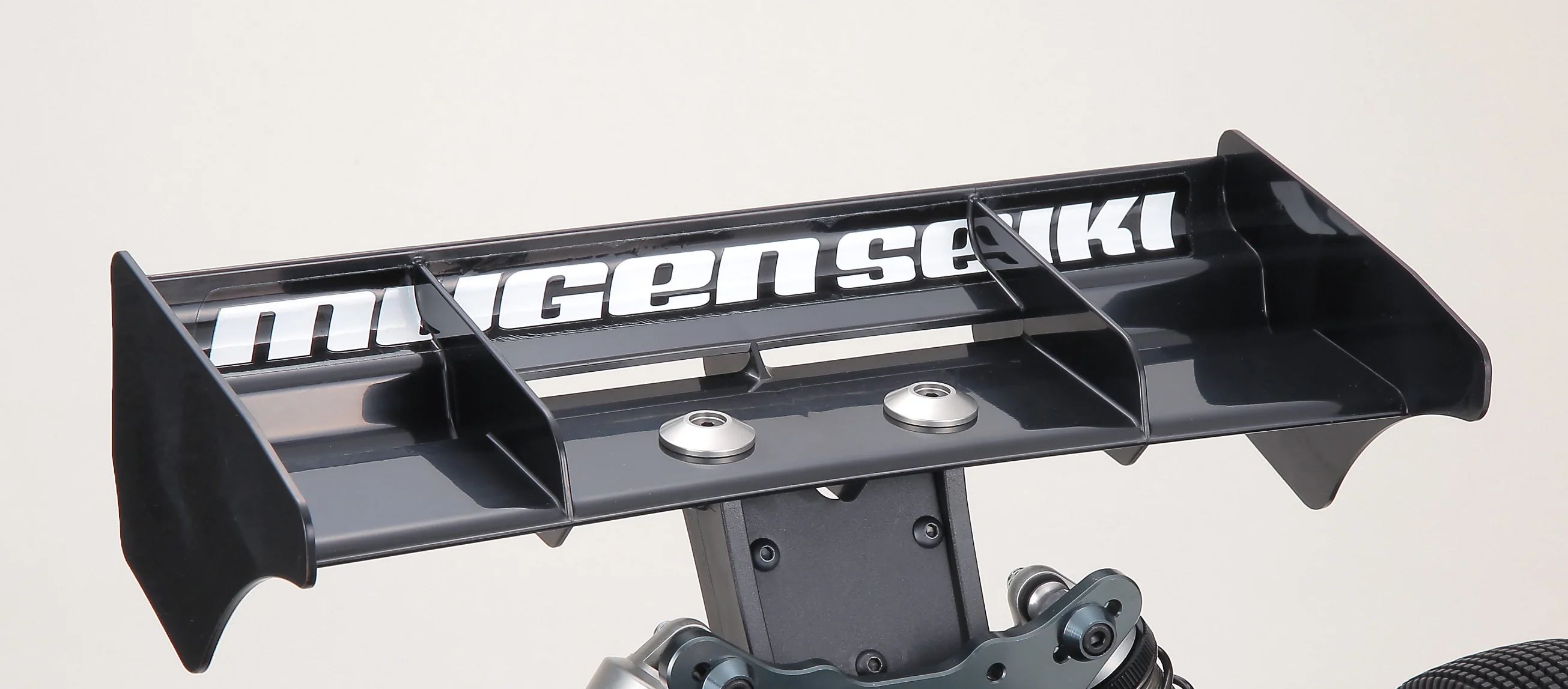 Mugen Truggy MBX-8TR Eco Kit E2030 - Image 4