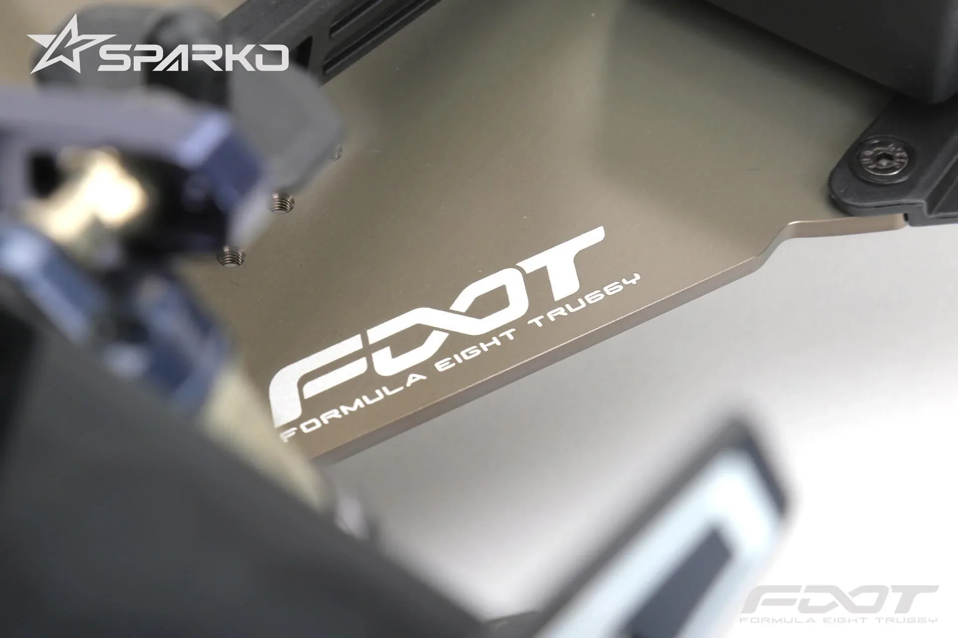 Sparko Truggy F8T Nitro KIT SPKF80001T - Image 7