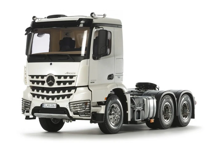 Tamiya Camion Mercedes Arocs 3363 6x4 Classic Space KIT 56352