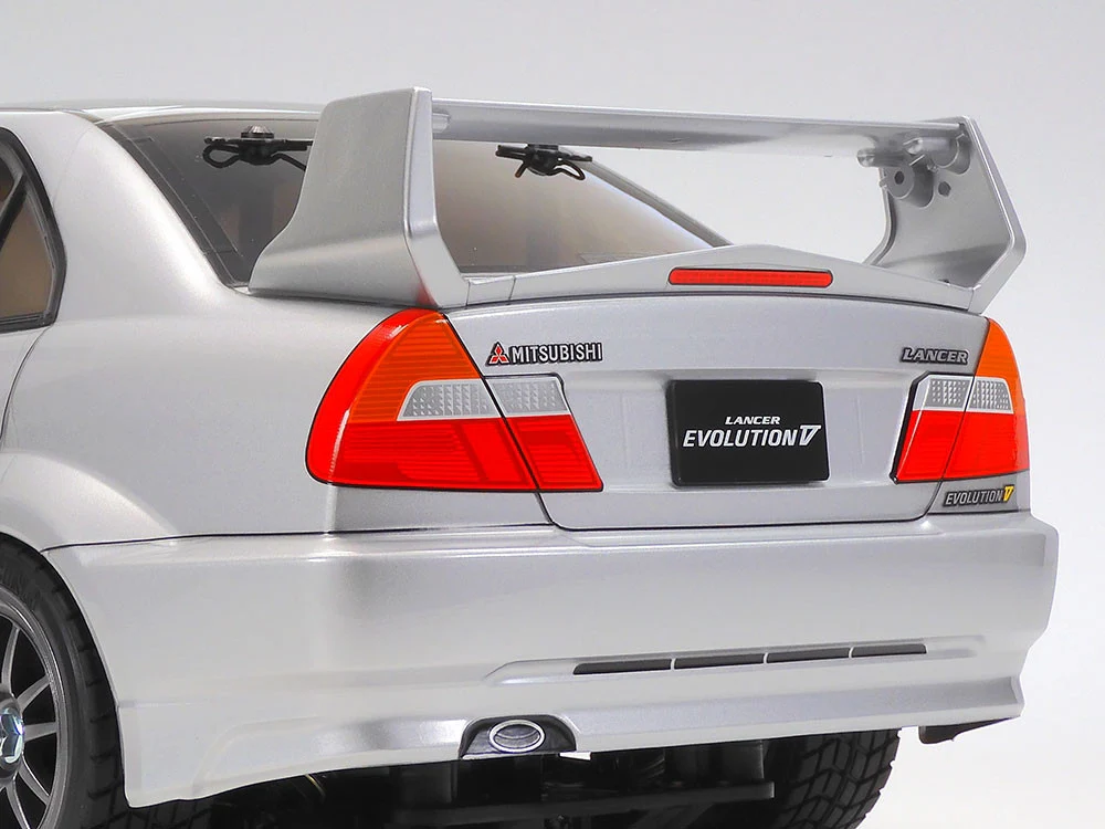 Tamiya TT-02 Mitsubishi Lancer Evolution V KIT 58713 - Image 4