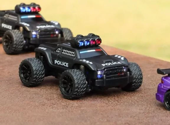 Turbo Racing Micro Monster Police RTR 1/76 - Image 4