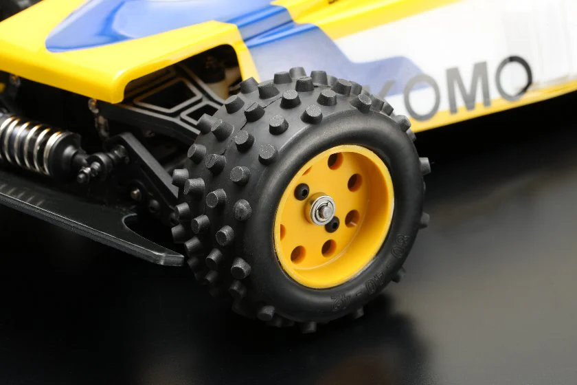 Yokomo Buggy First Dog Fighter KIT YZ-834B + T-shirt - Image 11